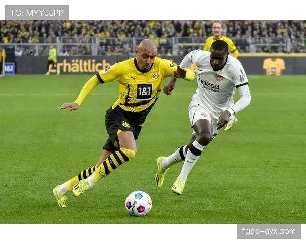 马伦的进攻创造力助力球队在新赛季取得辉煌开局表现稳定